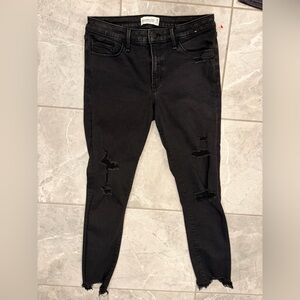 EUC like new Abercrombie and Fitch size 10L black Mid Rise Skinny Ankle jeans
